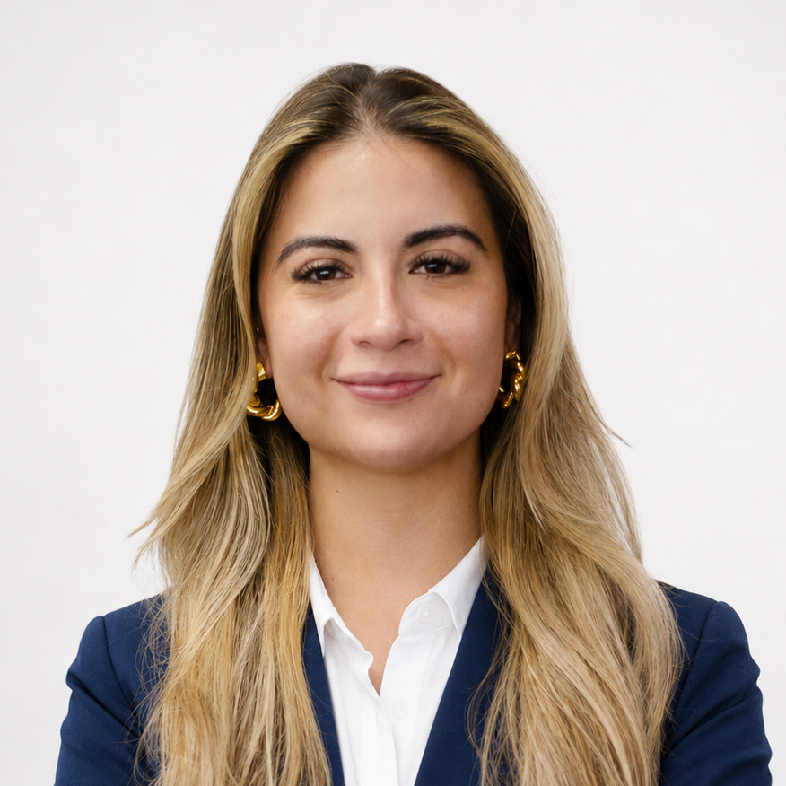 Monitoreo y análisis con video inteligente, sensores IA y plataforma de seguridad para protección empresarial. Gestión de video y análisis automatizado para prevención de incidentes. Nuestro Equipo. Image link