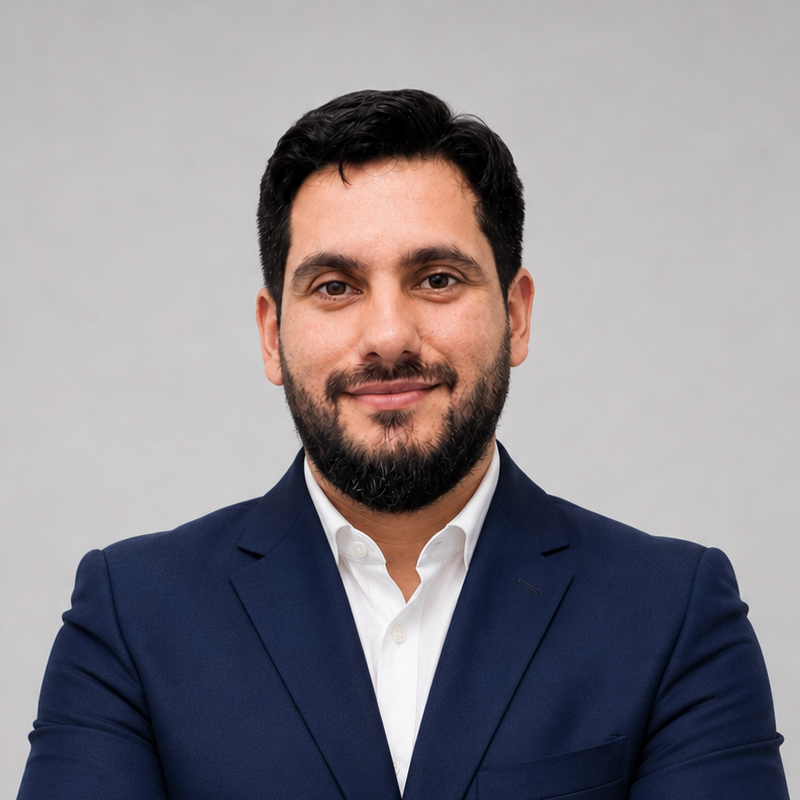 Monitoreo y análisis con video inteligente, sensores IA y plataforma de seguridad para protección empresarial. Gestión de video y análisis automatizado para prevención de incidentes. Nuestro Equipo. Image link
